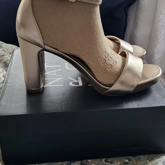 Naturalizer Women's Joy Square Toe Ankle Strap Dress Sandals In LIGHT BRONZE - Picture 8 of 13